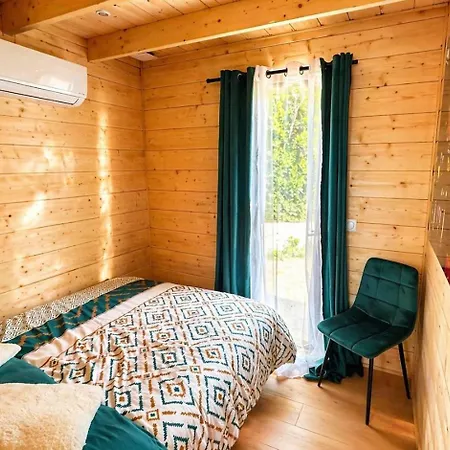 De Luxe En Bois Longnes