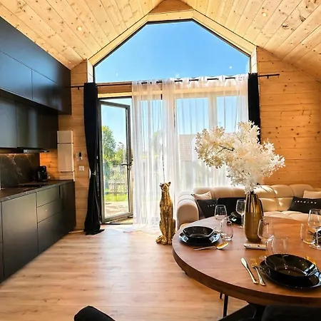 De Luxe En Bois Villa *